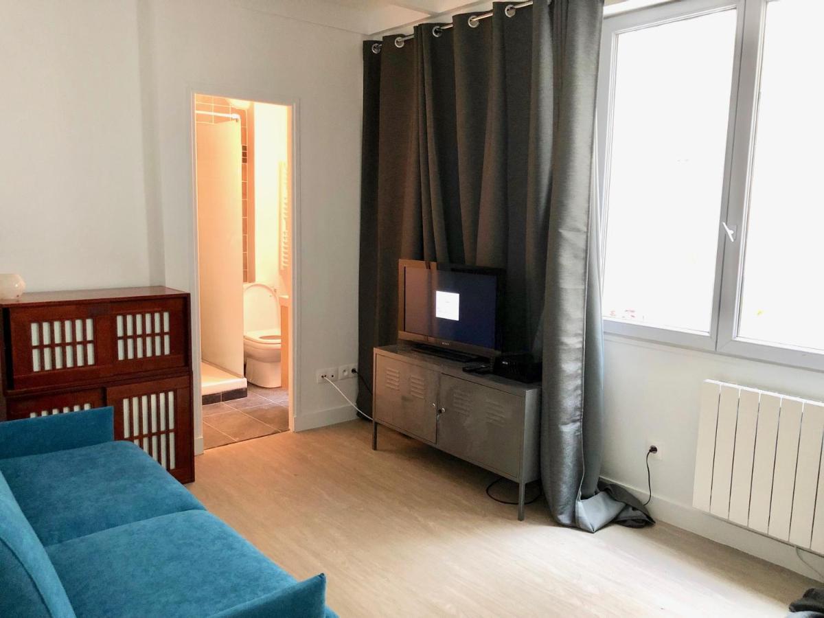 Apartamento Faubourg Saint Martin París Exterior foto